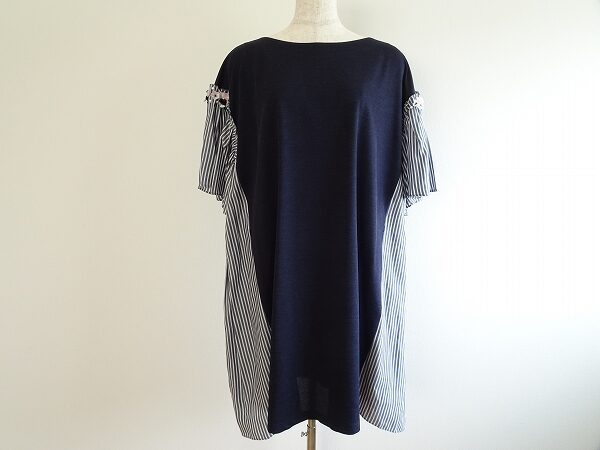 シック×上品な組み合わせが良い!ローズティアラのワンピースを買取しました