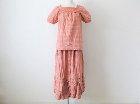 チェックとピンクの王道コンビ｜ピンクハウスのセットアップを買取しました