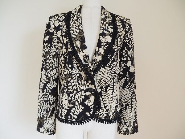 エレガントさしかない|ジュンアシダのジャケットを買取しました