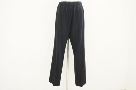 買取を利用してシンプルライフに！斉藤都世子のパンツを買取いたしました