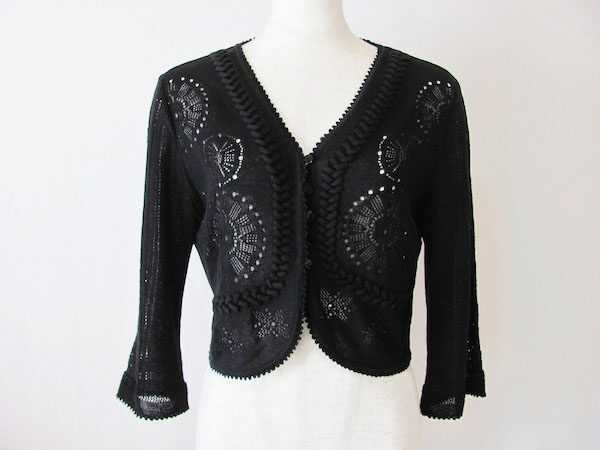 可愛らしい中にもあるシャープな雰囲気｜ヒロコビスのボレロを買取しました