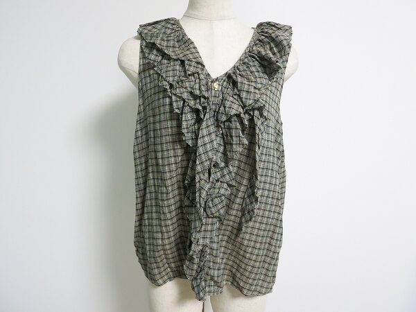 煌びやかな雰囲気を出してくれる|45アールピーエムスタジオ ブラウスを買取しました