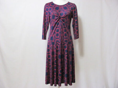 大胆柄でアクセントを！ラピーヌブルーのワンピースを買取しました