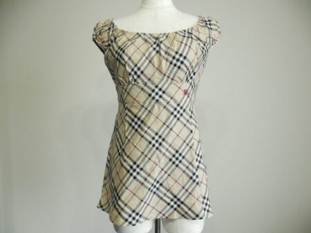落ち着くチェックで上品に｜バーバリーブルーレーベルのチュニックを買取しました