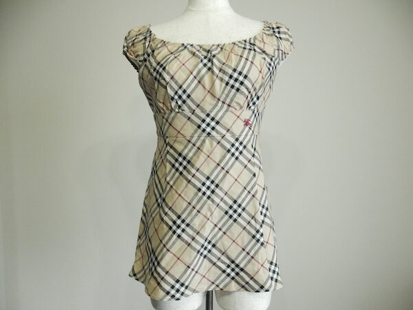 落ち着くチェックで上品に｜バーバリーブルーレーベルのチュニックを買取しました