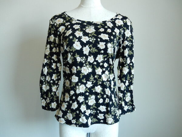 捨てるより有意義な買取で！インゲボルグのカットソーを買取いたしました