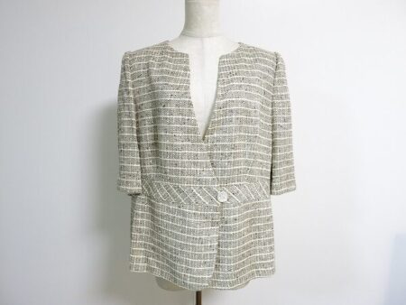 しっとりとした印象もゲットできる！アルマーニ コレッツォーニのジャケットを買取しました