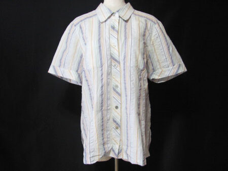 淡色のマルチストライプ柄！レリアンのシャツ15+を買取させて頂きました