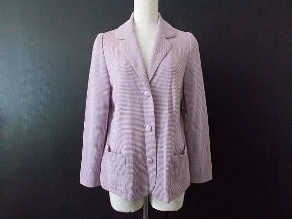 斉藤都世子の細身ボーダージャケットをタグ付き美品状態でお買取！