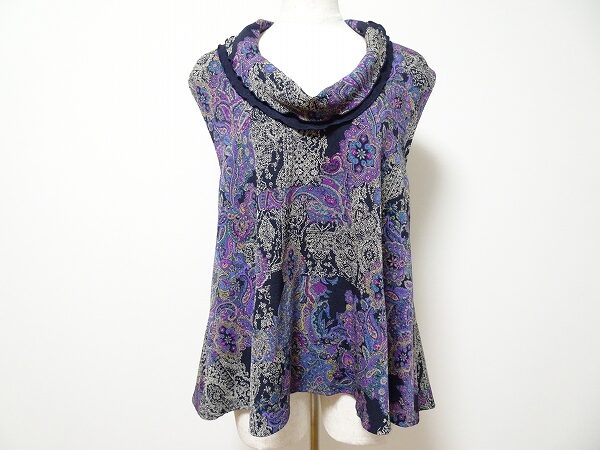 裾の広がりが可愛い｜詩仙堂のチュニックを買取しました