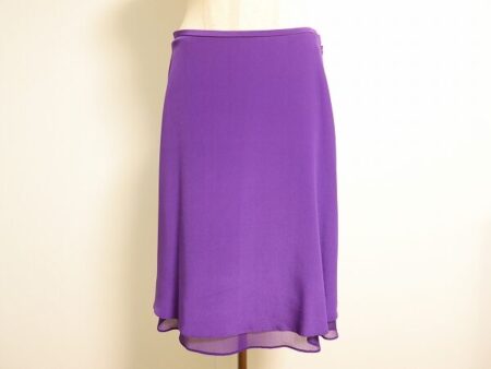 気品溢れる紫がたまらない｜ランバンのスカートを買取しました