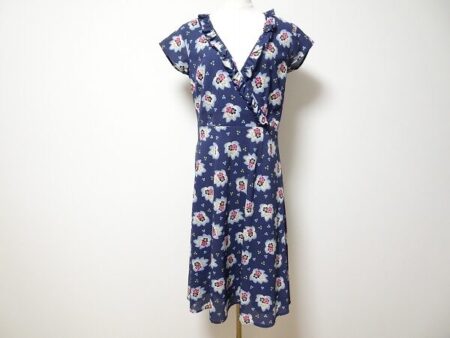 紺×白の花がおしゃれ｜ローラアシュレイのワンピースを買取しました