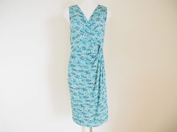 うっとりするブルーが綺麗なシネカノンのワンピースを買取しました