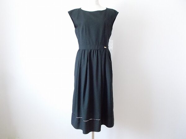 きっちり×清楚なシルエットが素敵|ブルーレーベルクレストブリッジのワンピースを買取しました