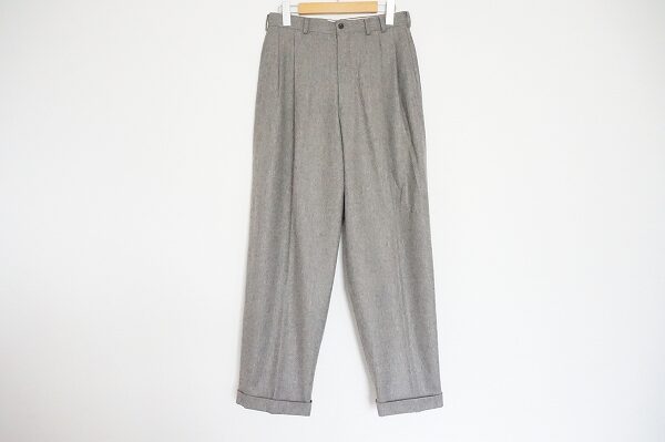 センタープレスでスッキリみえる|パパスのパンツを買取しました