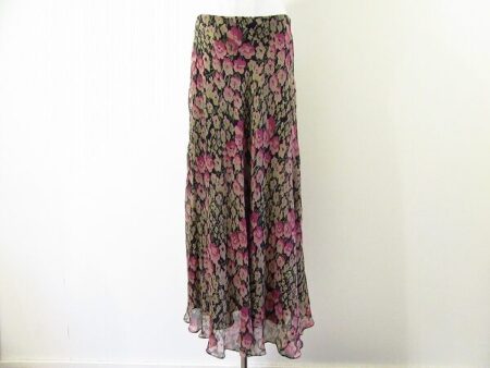 美しさを感じる｜ラルフローレンのスカートを買取しました