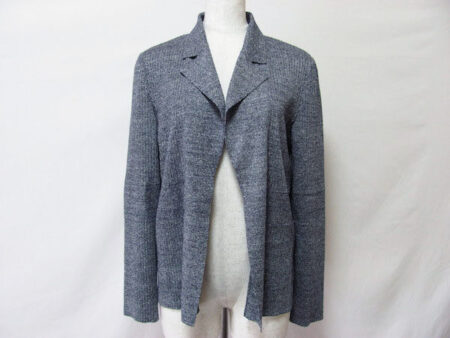 しっとりと決まる｜ジュンアシダのカーディガンを買取しました