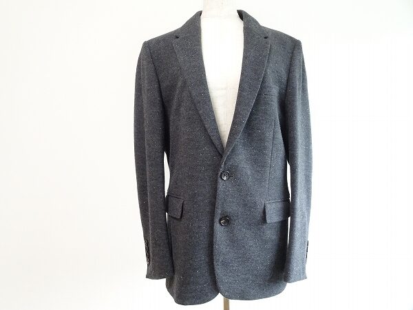 スマートでシックな装いが叶う|ポールスミスのジャケットを買取しました