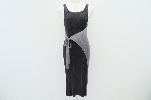 品のあるラインが綺麗｜イッセイミヤケのワンピースを買取しました