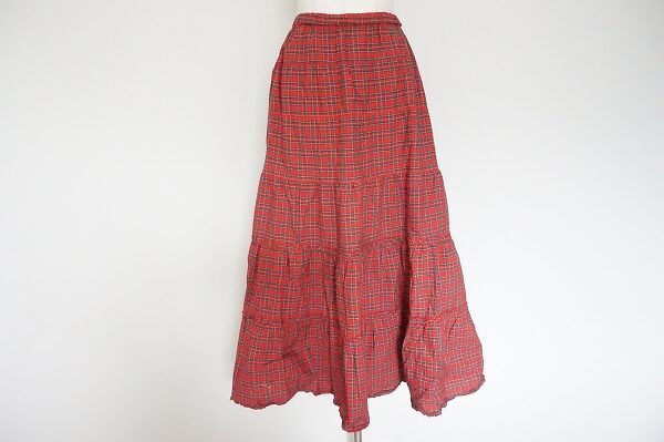 ピンクハウスの美品！ チェック柄ロングスカートを買取させて頂きました