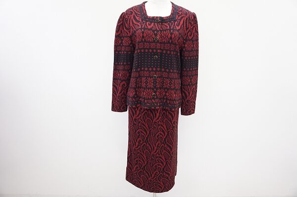 豊かさを感じる色味が素敵｜斉藤都世子のセットアップを買取しました