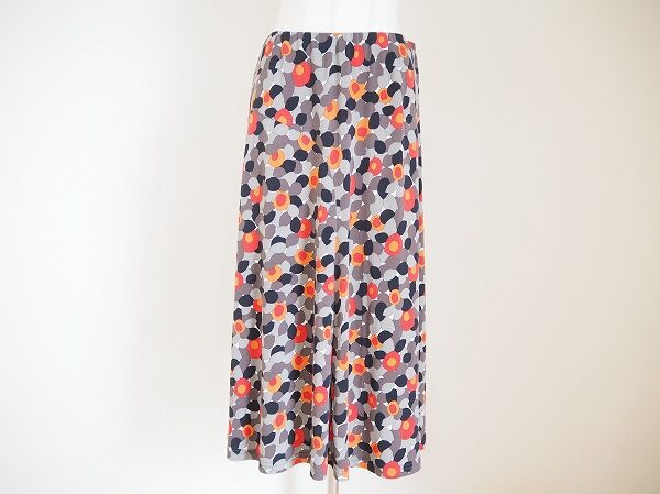 ポップでアクティブさ溢れる｜ローラアシュレイのスカートを買取しました