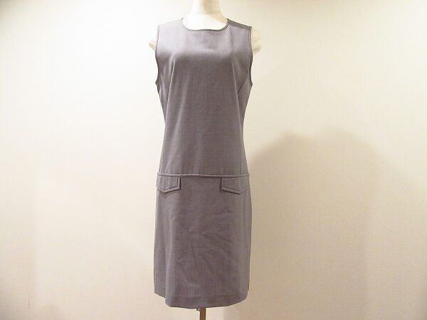 シンプルですが綺麗に決まります|セオリーのワンピースを買取しました