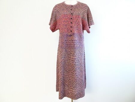 深いピンクに魅了される｜斉藤都世子のワンピースを買取しました