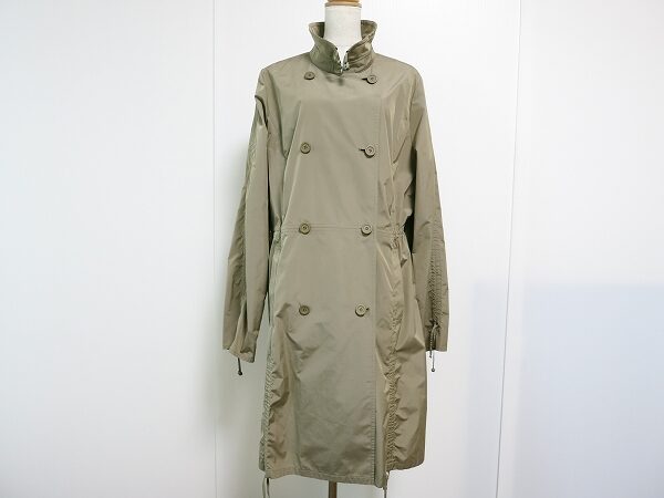 定番カーキで出番も増える!レリアンのコートを買取しました