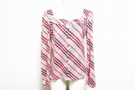 カラフル過ぎないチェックが印象アップ｜バーバリーブルーレーベルのカットソーを買取しました