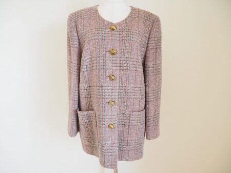 レリアンのベージュ系ツイードジャケットを買取させて頂きました