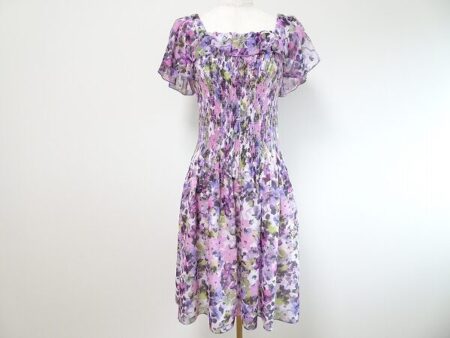 メリハリあるスタイルに息を呑む｜ユキトリイのワンピースを買取しました