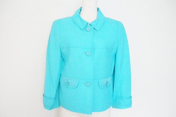 輝かしいブルーが眩しい｜クレージュのジャケットを買取しました