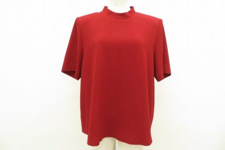 気合いの入る赤で元気をアピール｜詩仙堂のカットソーを買取しました