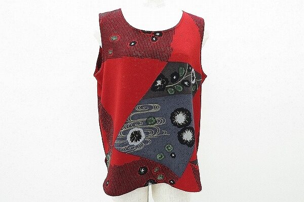 明るくも落ち着いた印象を感じる｜詩仙堂のトップスを買取しました