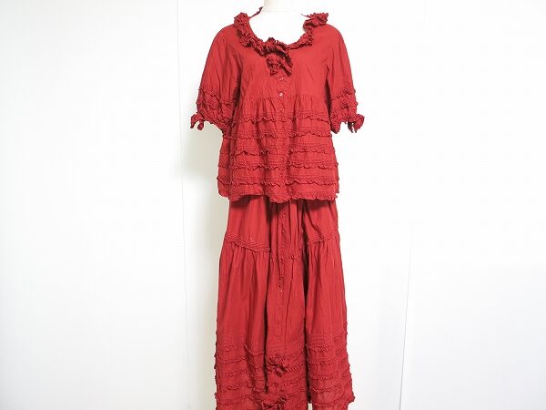 少女チックな雰囲気も素敵｜ピンクハウスのセットアップを買取しました