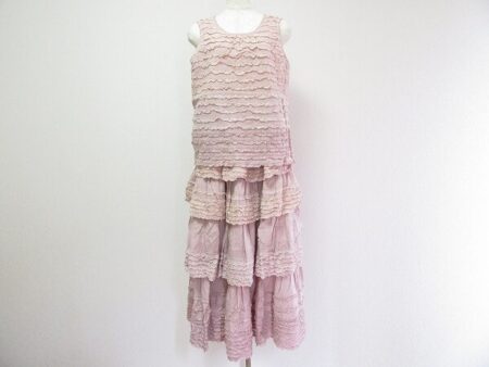 可愛いフリルが素敵な ピンクハウス セットアップを買取しました