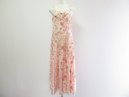 可愛らしさ満点!ピンクハウスのワンピースを買取しました