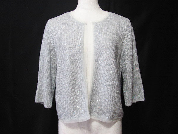 スパンコールで煌びやかさを作る｜自由区のカーディガンを買取しました