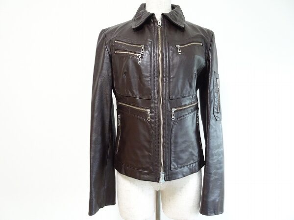 着るだけで決まる｜ダナキャランニューヨークのジャケットを買取しました