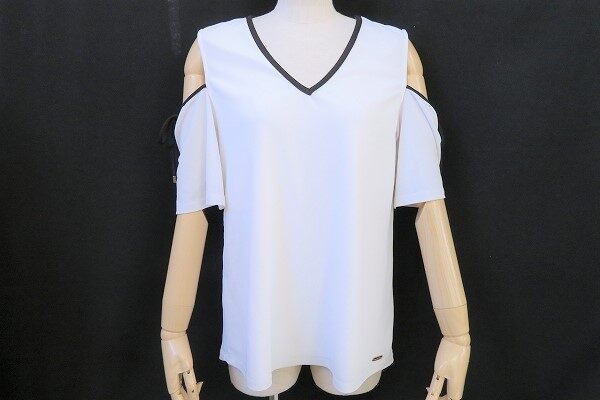 肩出しで爽快感を演出|カルバンクラインのカットソーを買取しました