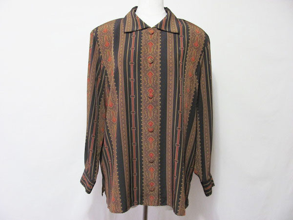 ハンサムさも感じられる｜ダックスのブラウスを買取しました