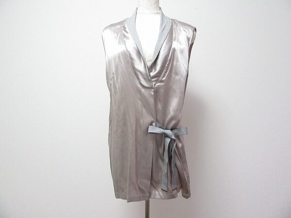 艶が気分を上げてくれる｜ダーマのカットソーを買取しました