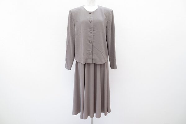 使いやすさ抜群!自由に組み合わせ可能な詩仙堂のセットアップを買取しました