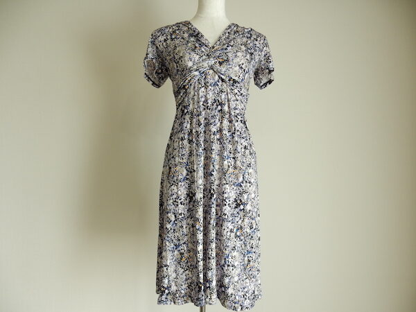 ウエストや腰回りがほっそり！ファスフィーユシュアヴルのワンピースをお買取