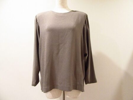 品のいいシルエットが素敵｜詩仙堂のカットソーを買取しました