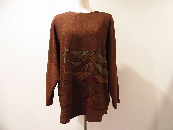 レアなブラウンが素敵な詩仙堂のチュニックを買取しました