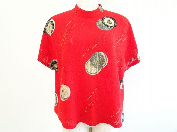 鮮やかな赤になじむ傘柄｜詩仙堂のカットソーを買取しました