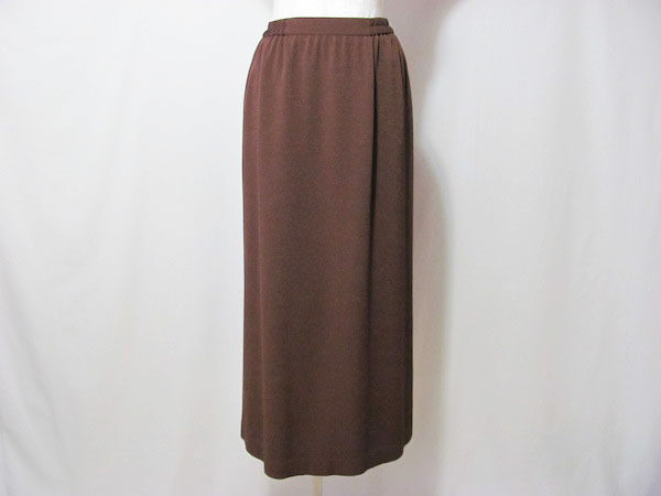 茶×ロングがマッチ｜詩仙堂のスカートを買取しました