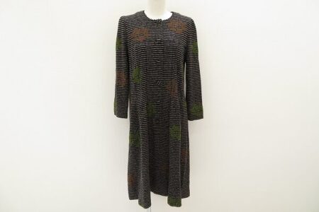 落ち着き感が尋常じゃない｜斉藤都世子のワンピースを買取しました